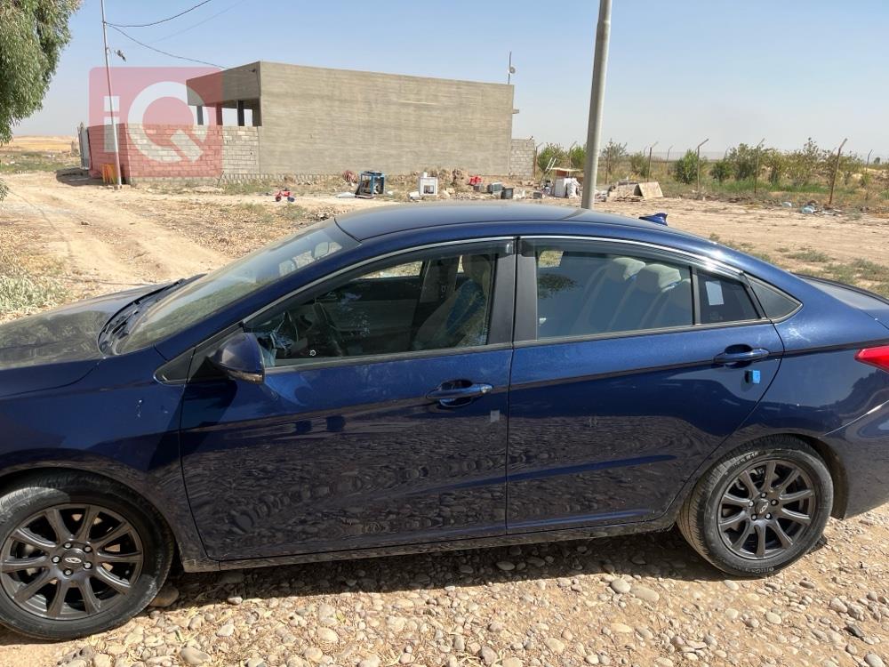 شيري أريزو 5